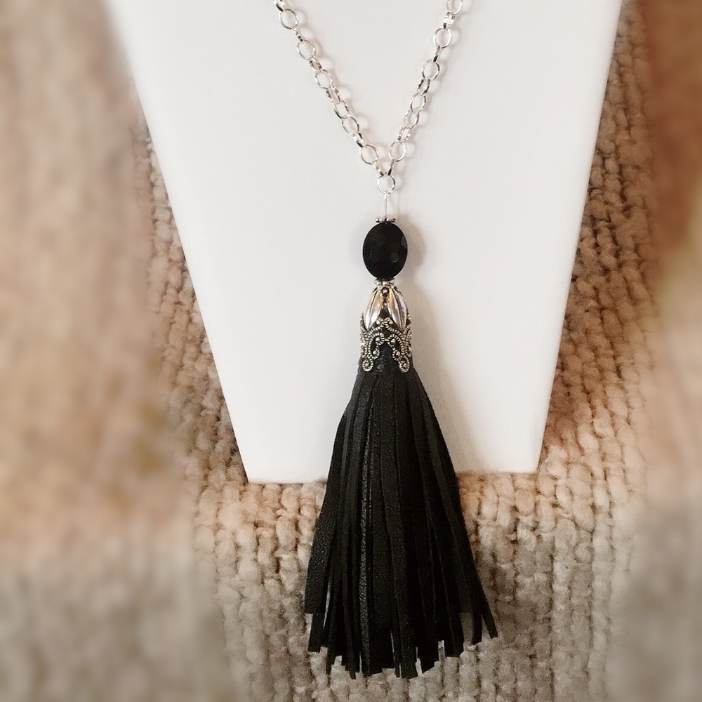 tassel necklace w/ earrings  (handmade by me)